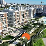 #264 Pool & Garden * אלבופיירה